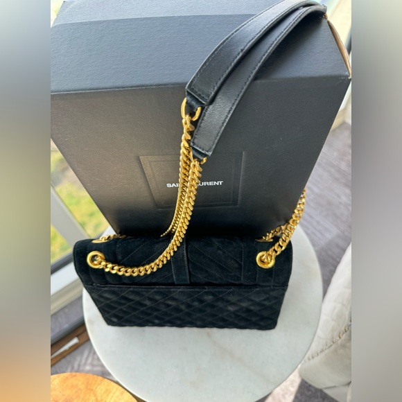 SAINT LAURENT Envelope Medium in Suede w/original receipt and auth card. - Picture 6 of 14